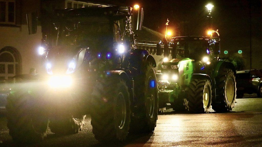Tractors in convoy through Dorchester