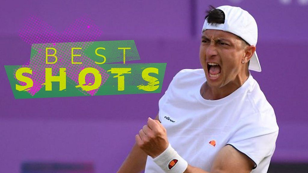 Queen's: Ryan Peniston beats Francisco Cerundolo to make quarter-finals