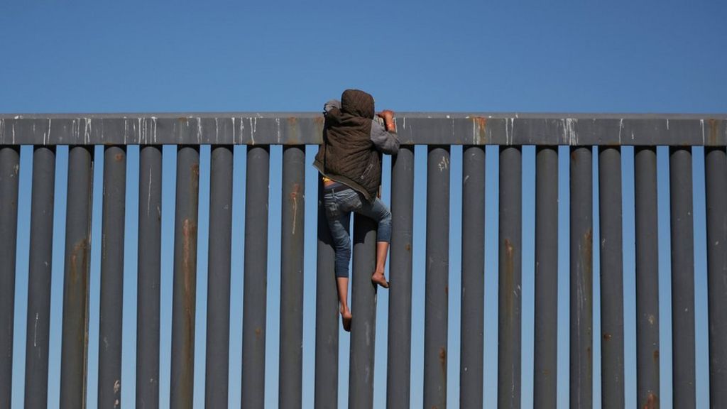 US border security deal reached to avert new shutdown BBC News
