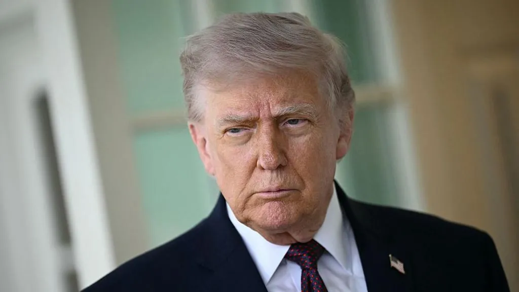 Comienzan los reembolsos de los aranceles de Trump, pero es probable que los consumidores se queden fuera.