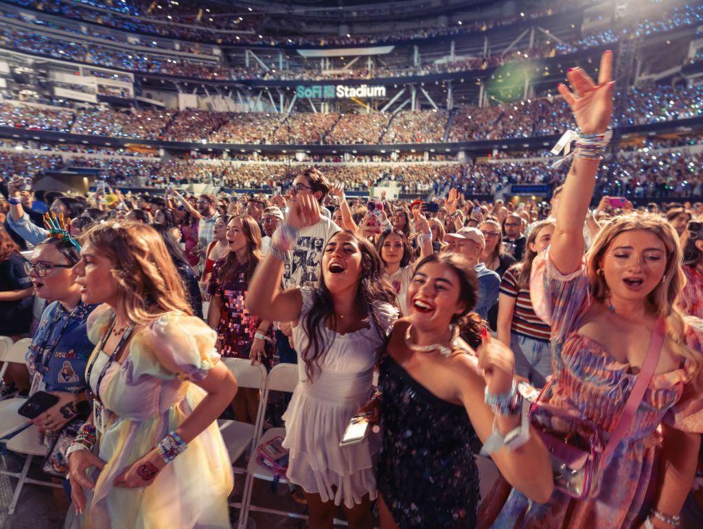 Taylor Swift fans watch the Eras tour