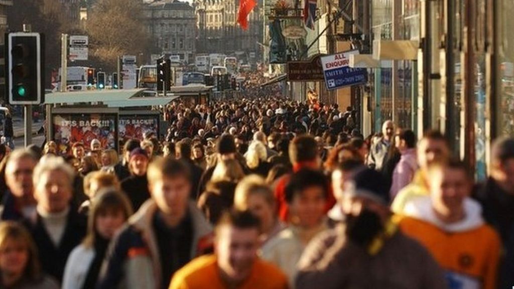 Scottish population rises to new record
