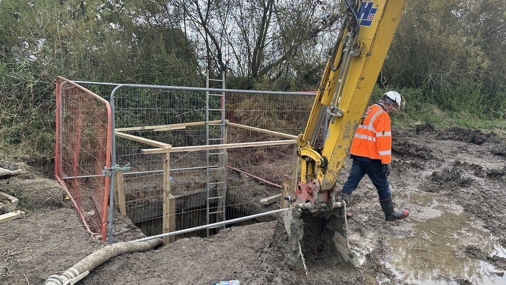 Burst pipe repairs at Rye