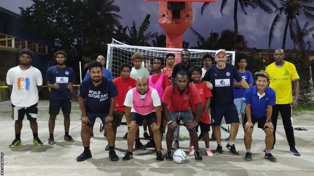 Marshall Islands: How pub team know-how is helping 'last country