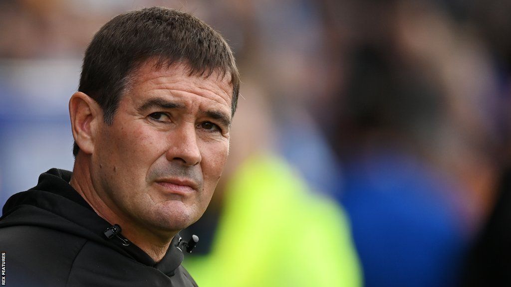 Nigel Clough on the touchline as Mansfield Town manager
