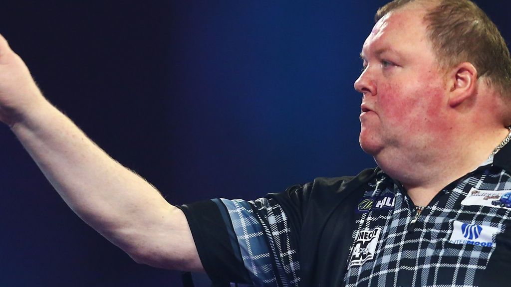 PDC Home Tour: John Henderson will compete from his bedroom - BBC Sport