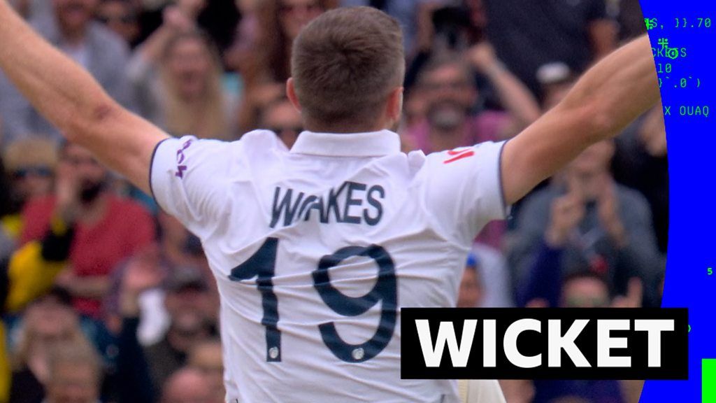 The Ashes: Chris Woakes 'beauty' sees David Warner fall for 60