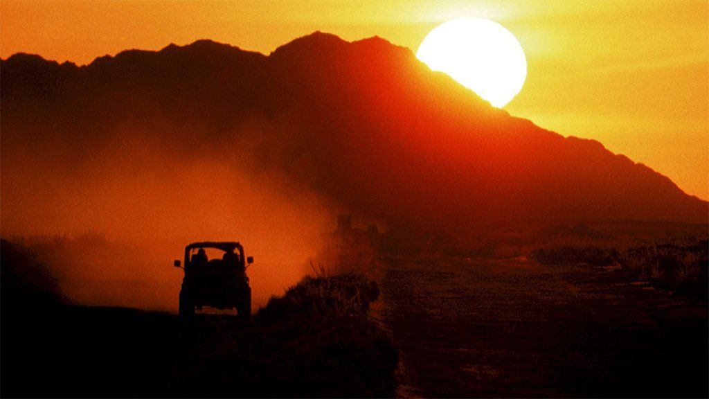Jeep drives through Cuba