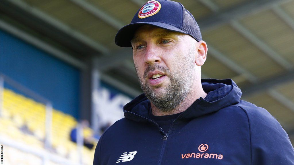 Adam Hinshelwood: York City appoint Worthing boss as manager - BBC Sport