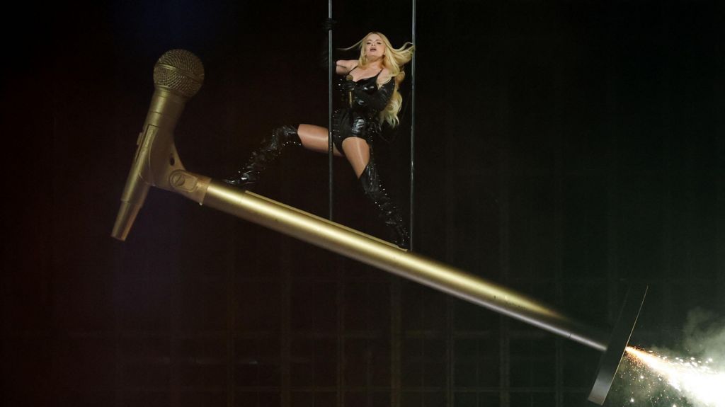 Erika Vikman performs at Eurovision 2025