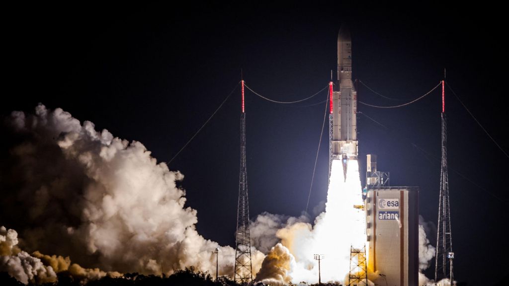 Ariane 5 rocket lifts off at the European Spaceport in French Guiana successfully launching the INTELSAT-33e in 2016