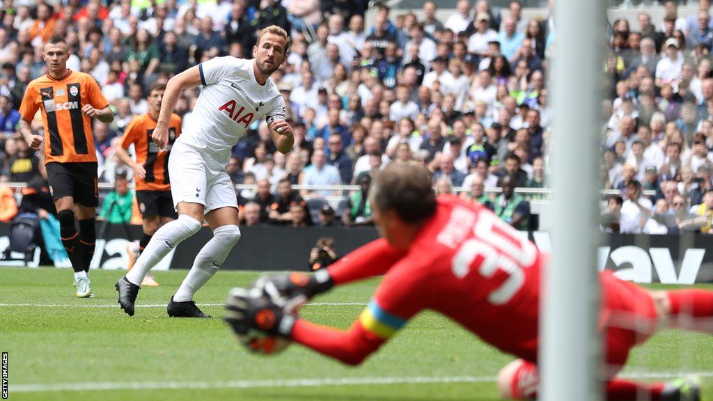 Harry Kane sees a shot saved during a pre-season friendly with Shakhtar Donetsk