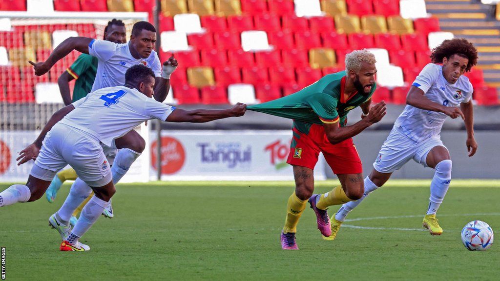 Eric Maxim Choupo-Moting (centre right) in action for Cameroon against Panama