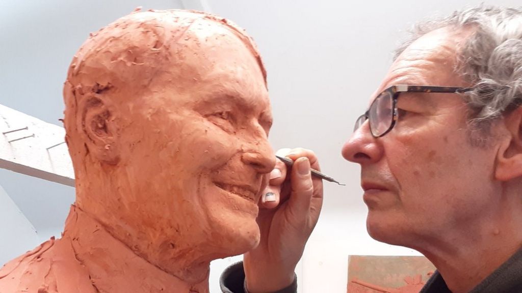 Andrew Lilley working on a statue of Sir David Amess