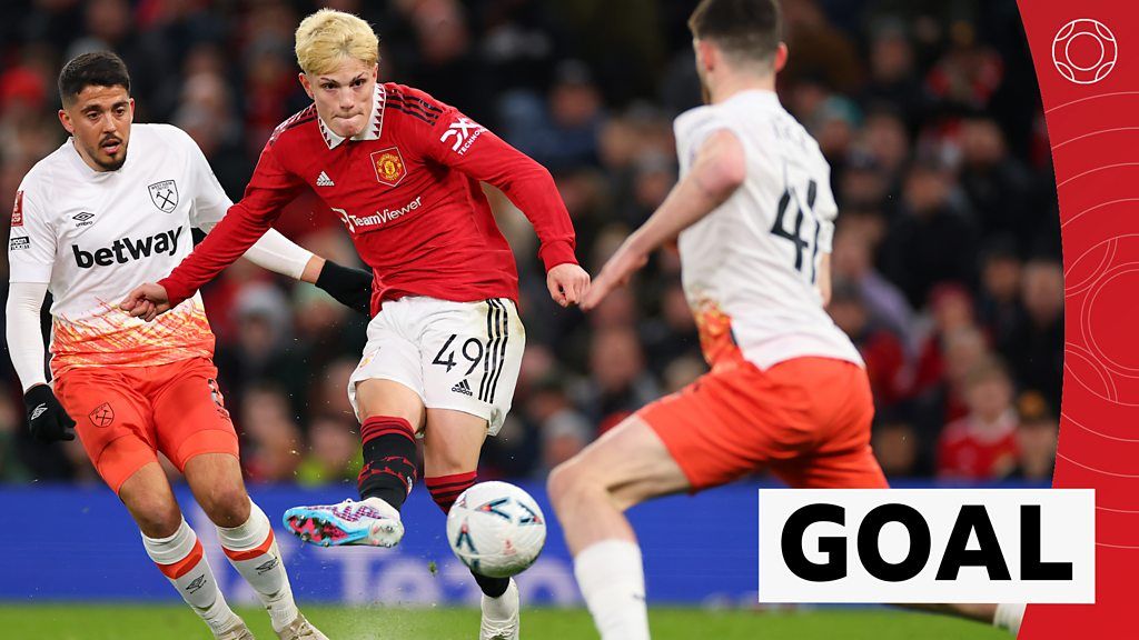 Garnacho fires home 'sublime' late Man Utd goal