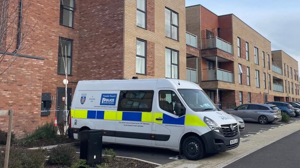 Thames Valley Police van