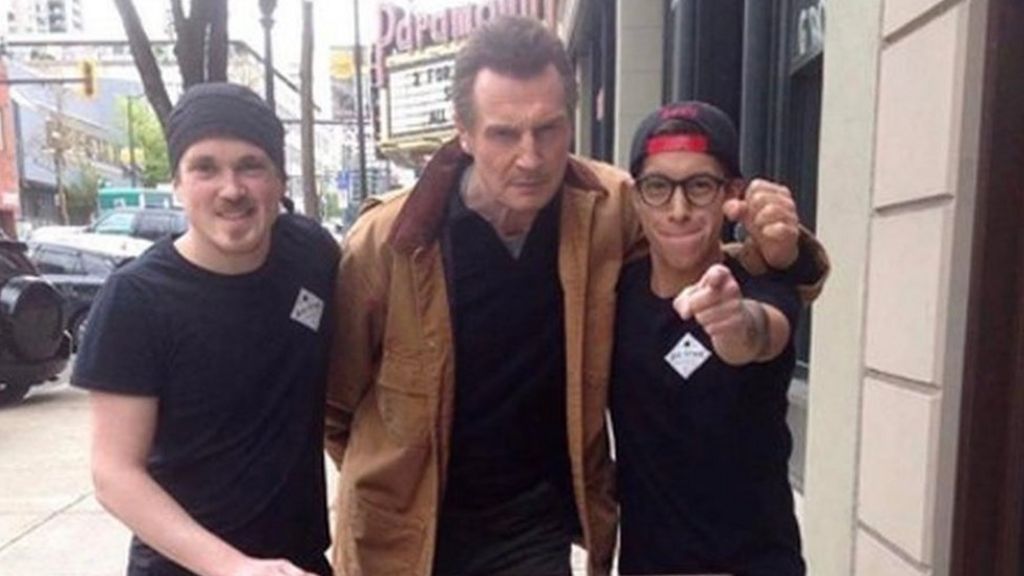 Liam Neeson surprises Canadian restaurant