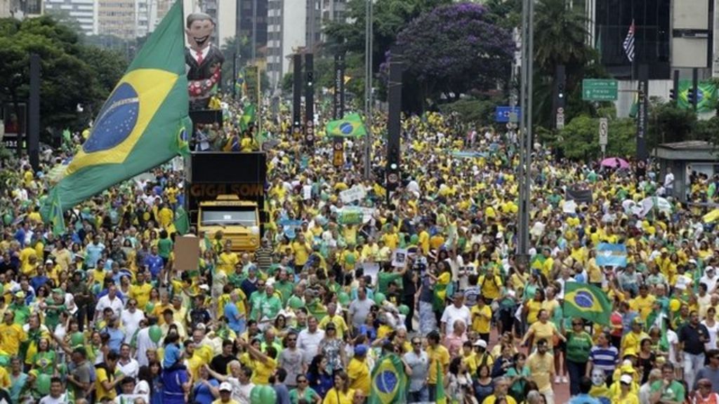 Brazil Protesters Call For President Rousseff To Resign Bbc News 0069