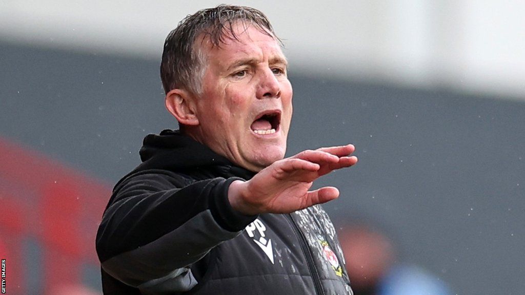 Artistic Phil Parkinson: Boss Stays Calm After Stoke Defeat But Do Wrexham Need Changes? Moment Nature Artistic Phil Parkinson: Boss Stays Calm After Stoke Defeat But Do Wrexham Need Changes? Moment Nature