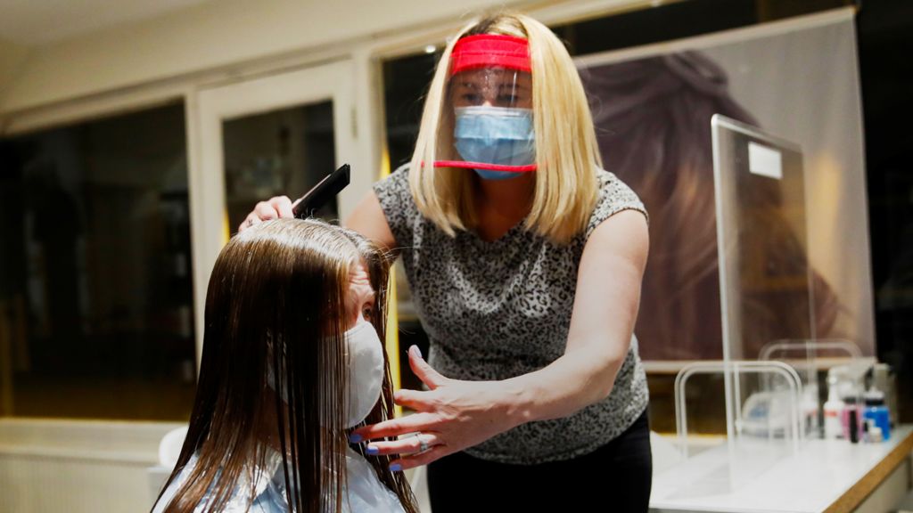 Covid-secure haircut