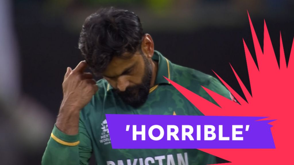 T20 World Cup: 'A bit of a comedy moment' - Hafeez bowls 'horrendous' double-bouncer