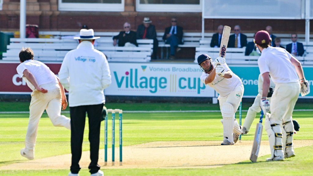 Leeds & Broomfield took the run chase into the final over at Lord's