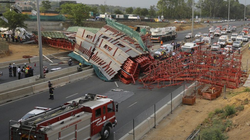 Johannesburg bridge collapse Two dead in South Africa BBC News
