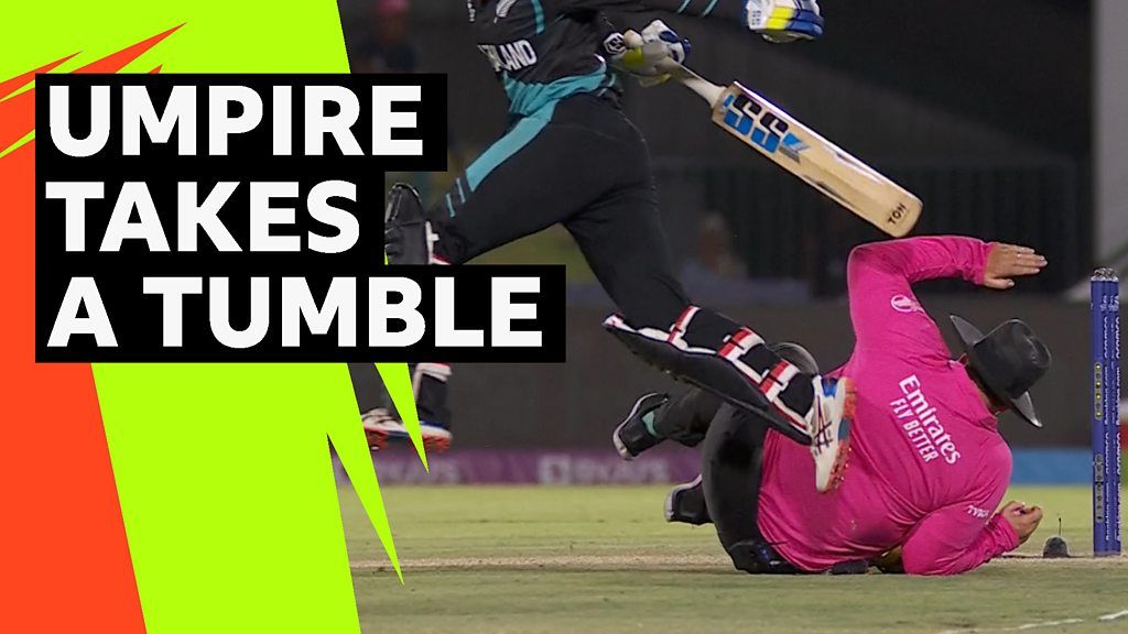 'Extraordinary moment' - Umpire rolls onto floor