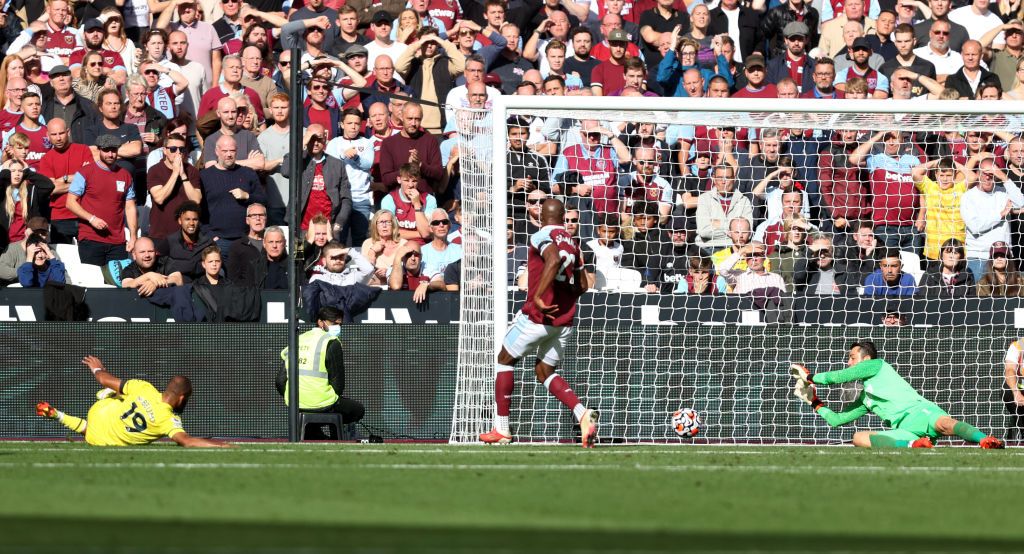 West Ham v Brentford In pictures BBC Sport