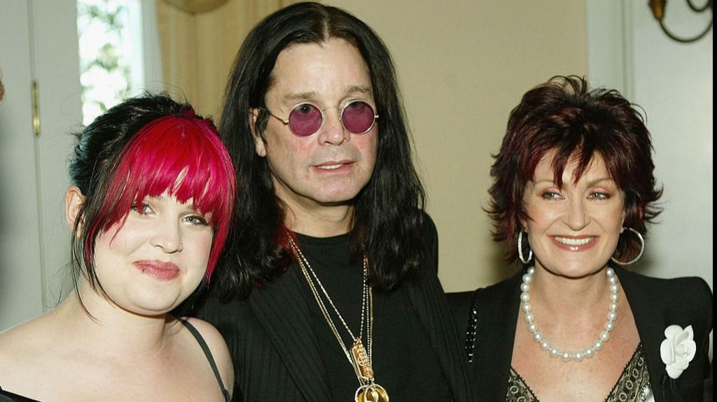 Kelly, Ozzy and Sharon Osbourne in 2004