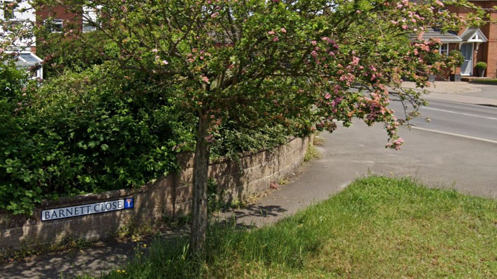 Barnett Close, Leatherhead