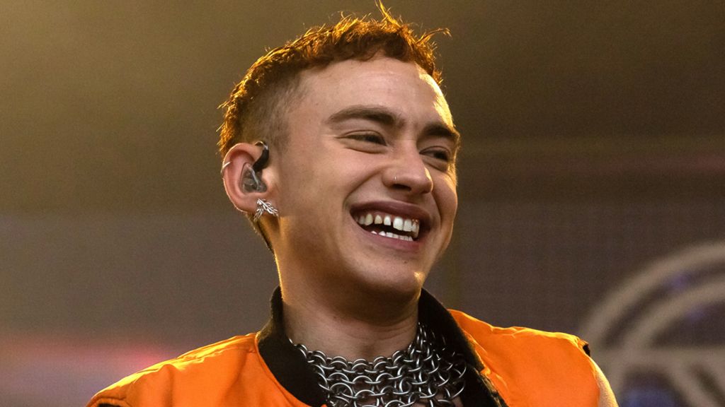 Olly Alexander Years Years Singer To Play Man Growing Up In Shadow Of Aids Bbc News
