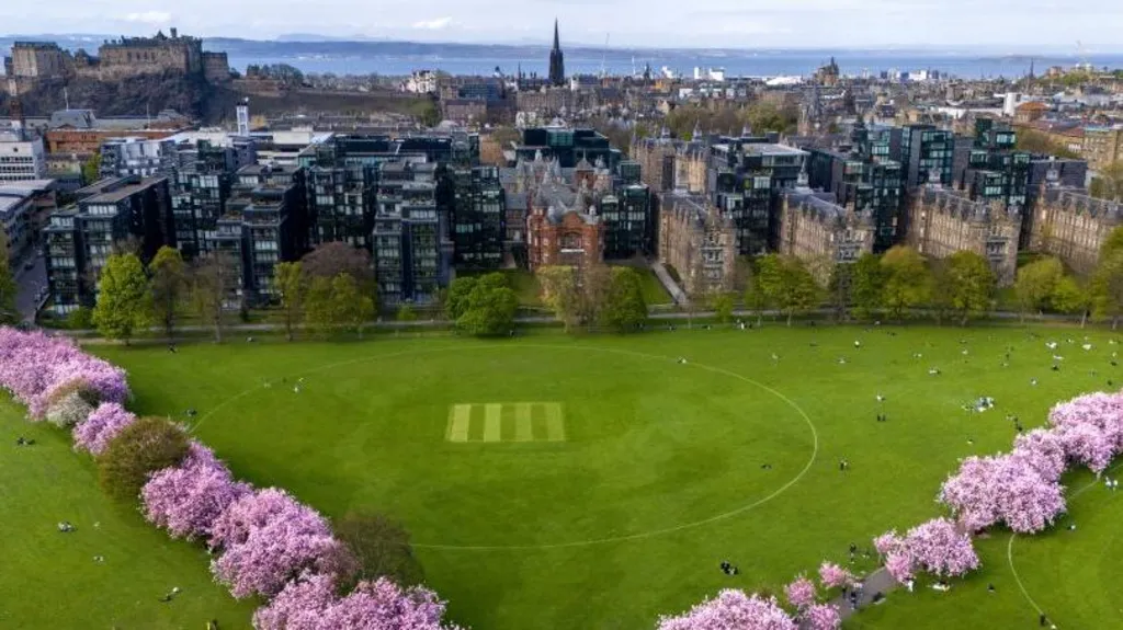 ¿Por qué una parte de Edimburgo está siendo comprada por propietarios extranjeros?