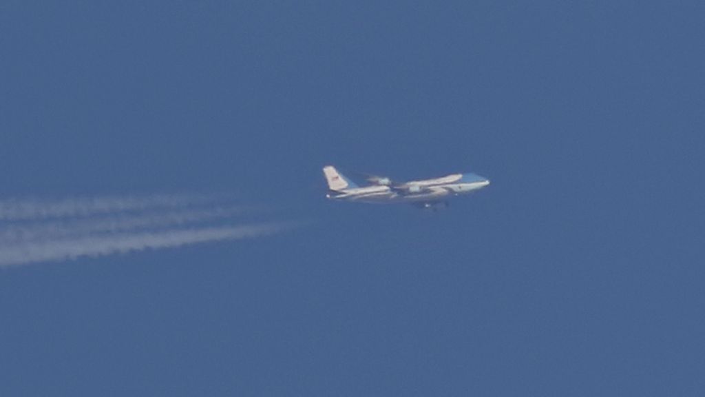 Air Force One seen over Sheffield on 