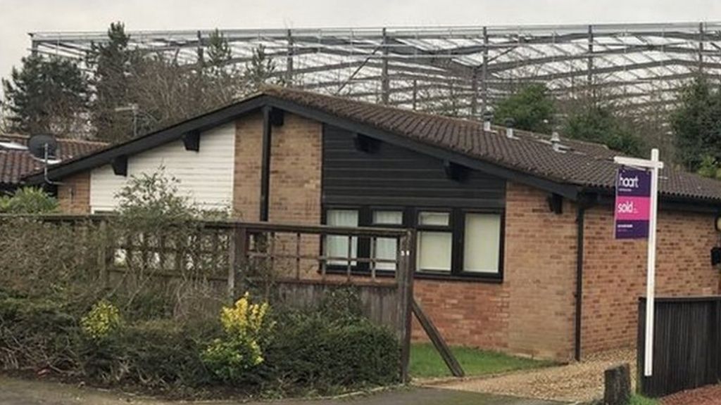 Milton Keynes Council To Review Oppressive Warehouse Bbc News