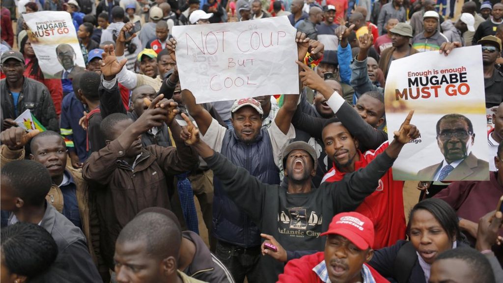 Zimbabwe latest: Thousands celebrate end of Mugabe era - BBC News