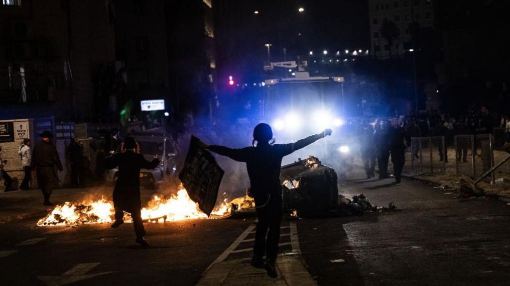 Clashes erupted in Jerusalem between Israeli police and ultra-Orthodox Jews at protest