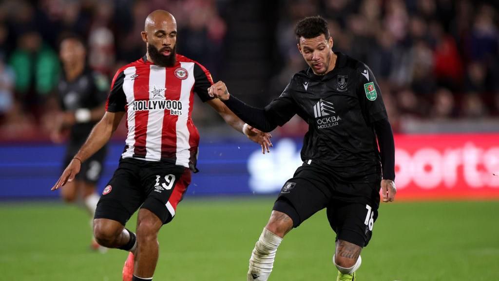 Bryan Mbeumo playing for Brentford against Sheffield Wednesday.