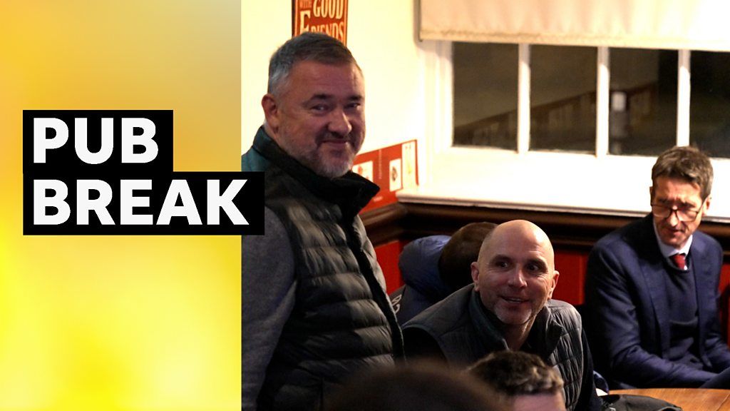 Players head to the pub after fire alarm stops snooker