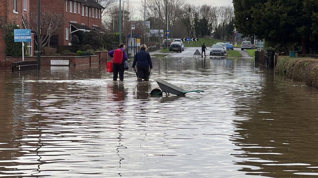 Flood water in Longford, Gloucester