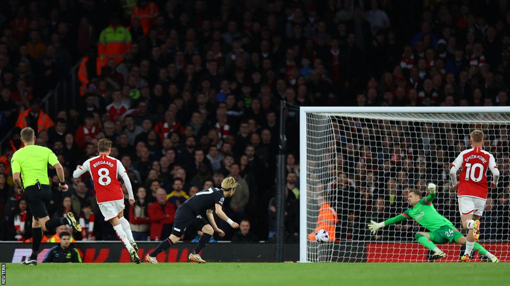 Martin Odegaard scores for Arsenal against Luton Town in the Premier League