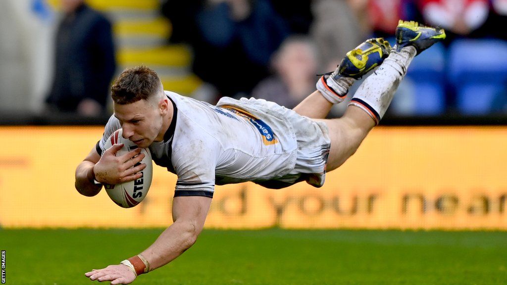 England v Tonga England captain Williams returns from