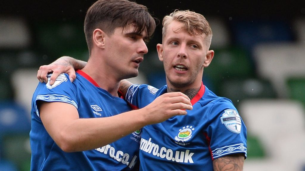 Linfield Begin Title Defence With Win Over Institute - BBC Sport