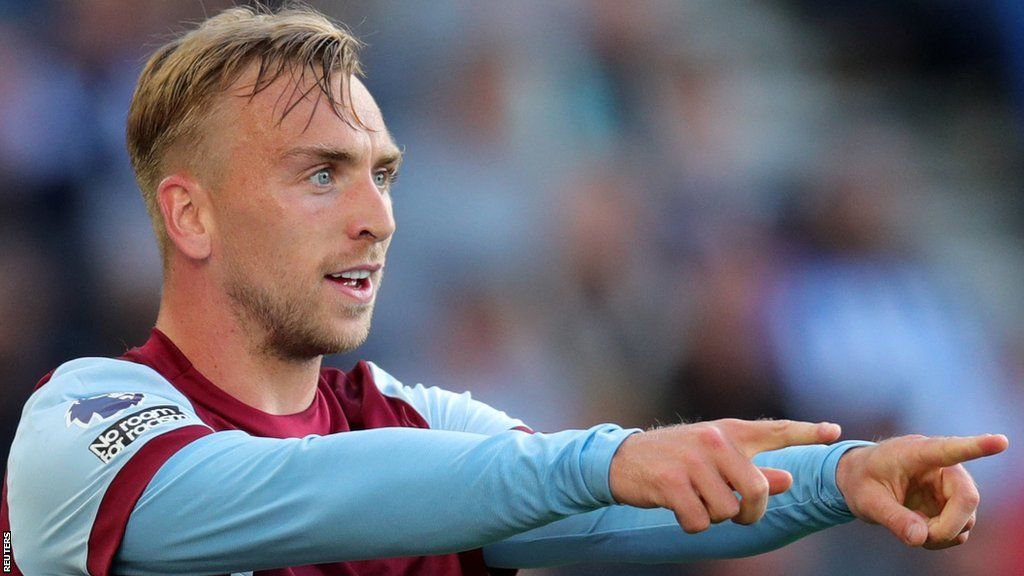 Jarrod Bowen England forward signs new sevenyear contract with West