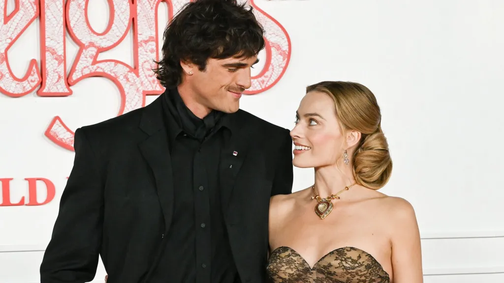 Jacob Elordi and Margot Robbie