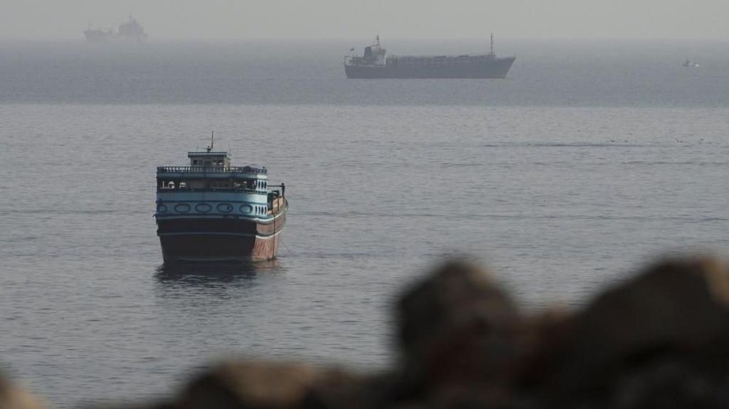 Tankers in strait of hormuz