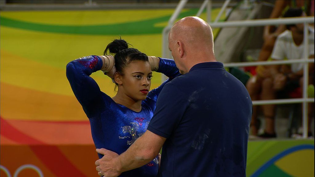 GB's Ellie Downie frustrated after fall