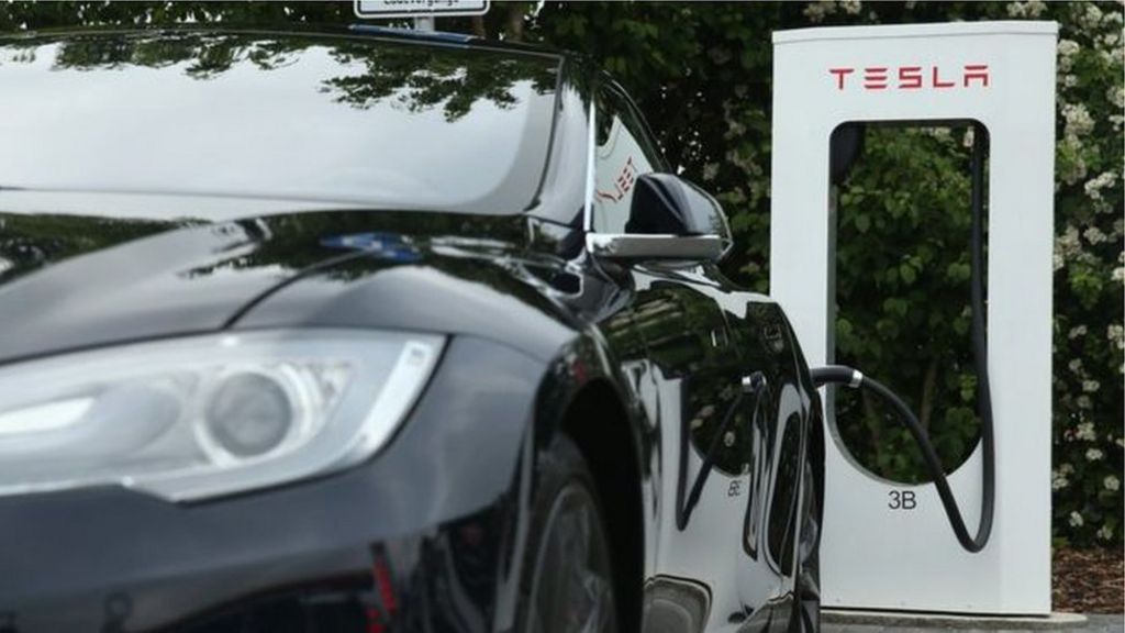 China's Tencent buys 5% stake in Tesla