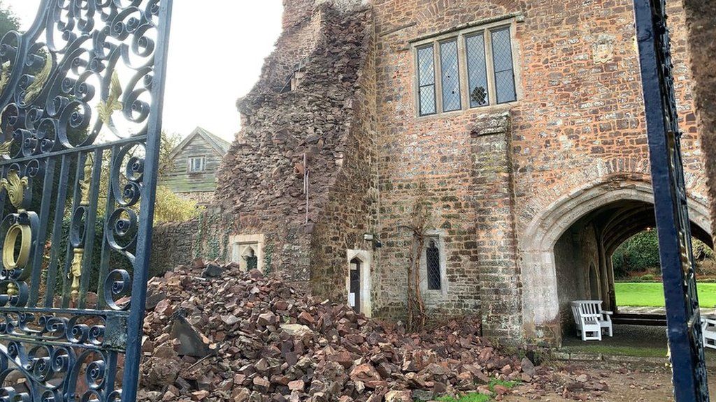 Tower collapsed at Bickleigh Castle, Devon
