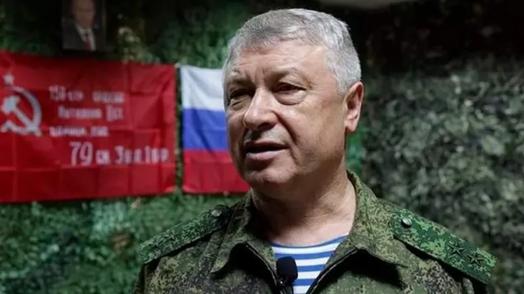 Picture of man in uniform